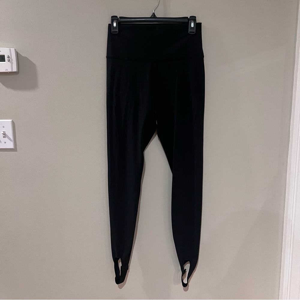 Everlane Black Full Length Foot Leggings